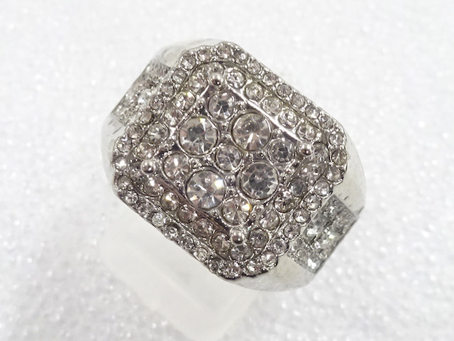 JAPANESE KIMONO / ANTIQUE CRYSTAL RING (SIZE 24)